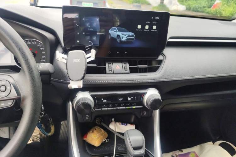 Used Toyota RAV4 2024 2.0L CVT Two-Wheel Drive Urban Edition Audio And AC Panel