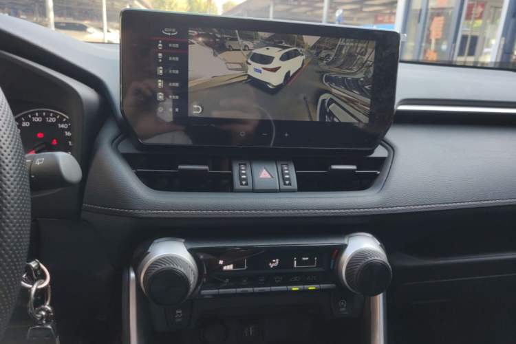 Used Toyota RAV4 2024 2.0L CVT Two-Wheel Drive Urban Edition Audio And AC Panel