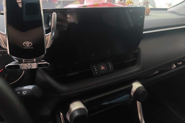 Used Toyota RAV4 2024 2.0L CVT Two-Wheel Drive Urban Edition Audio And AC Panel
