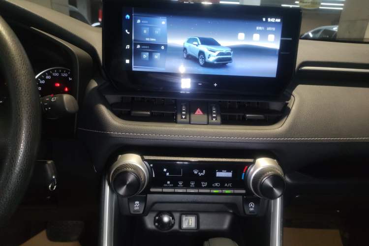 Used Toyota RAV4 2024 2.0L CVT Two-Wheel Drive Urban Edition Audio And AC Panel