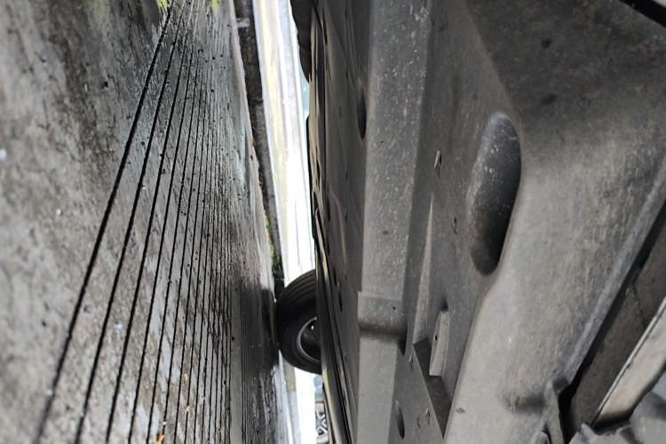 Used Toyota RAV4 2024 Dual-Motor 2.5L E-CVT Two-Wheel Drive Elite Plus Edition Chassis Front Left