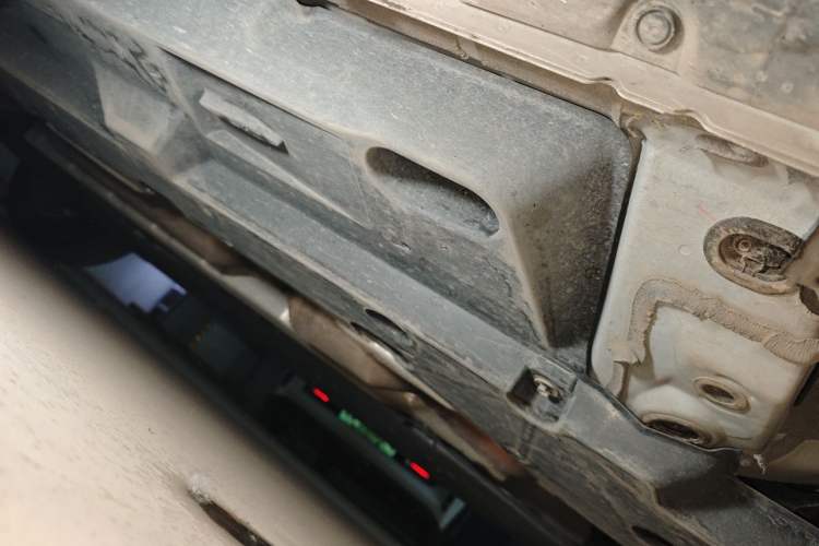 Used Toyota RAV4 2024 2.0L CVT Two-Wheel Drive Urban Edition Chassis Front Right