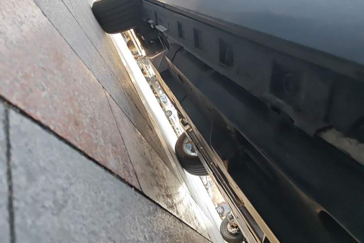 Used Toyota RAV4 2024 2.0L CVT 4x4 Explorer Plus Edition Chassis Front Right
