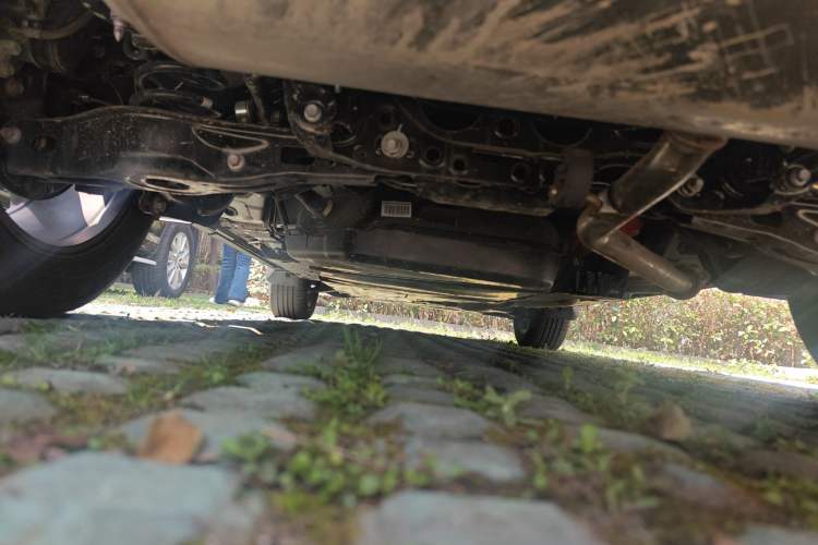 Used Toyota RAV4 2024 Dual-Motor 2.5L E-CVT Two-Wheel Drive Elite Plus Edition Chassis Rear