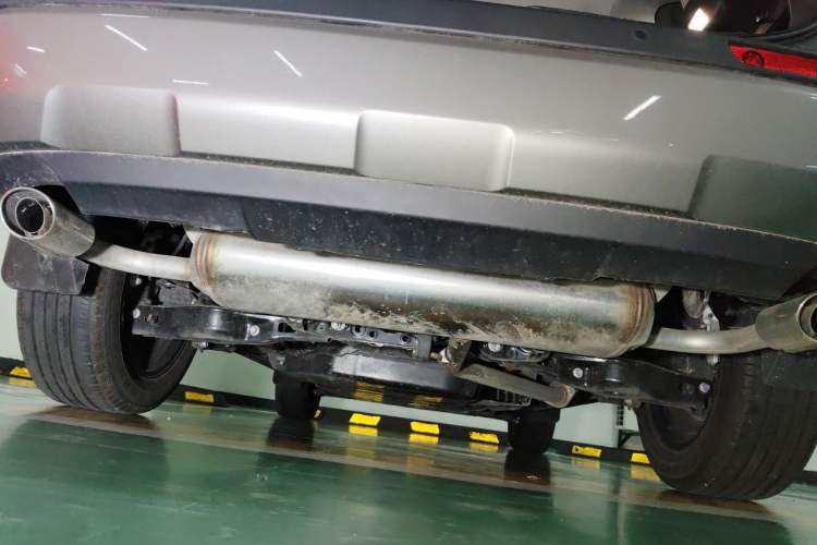 Used Toyota RAV4 2024 Dual-Motor 2.5L E-CVT Two-Wheel Drive Elite Plus Edition Chassis Rear
