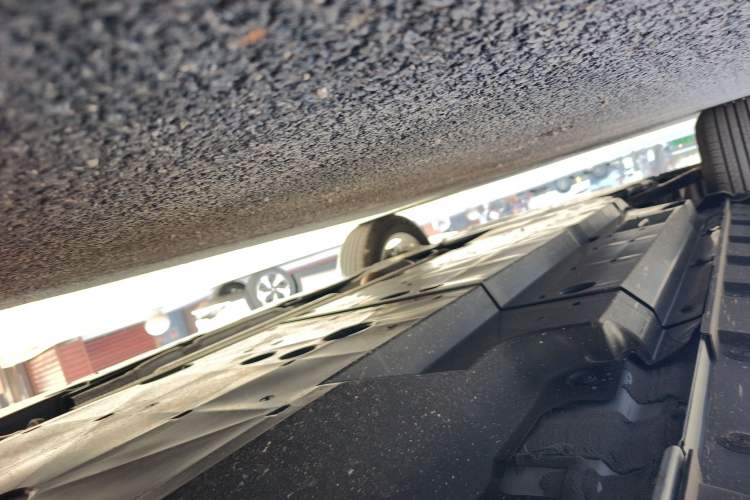Used Toyota RAV4 2024 2.0L CVT Two-Wheel Drive Urban Edition Chassis Rear Left