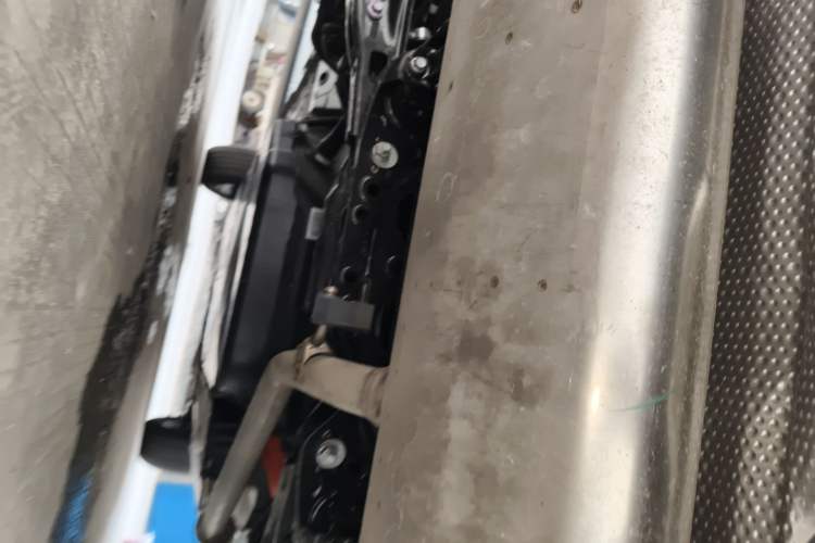 Used Toyota RAV4 2024 Dual-Motor 2.5L E-CVT Two-Wheel Drive Elite Plus Edition Chassis Rear