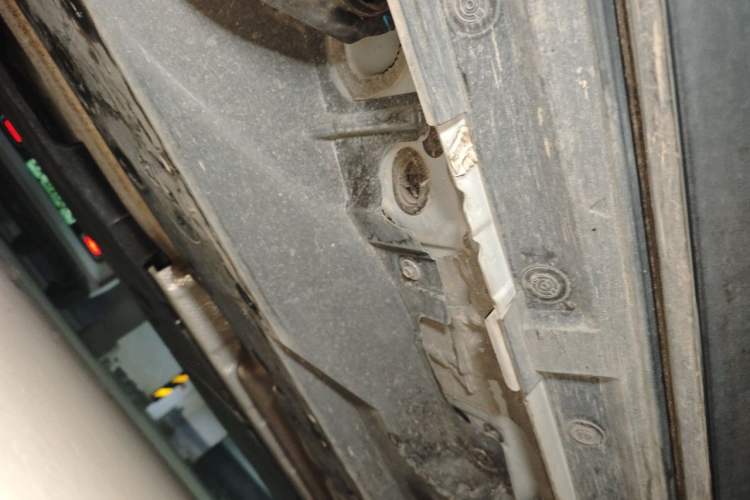 Used Toyota RAV4 2024 2.0L CVT Two-Wheel Drive Urban Edition Chassis Rear Right