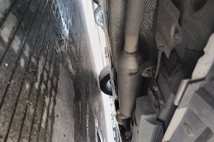 Used Toyota RAV4 2024 Dual-Motor 2.5L E-CVT Two-Wheel Drive Elite Plus Edition Chassis Rear Right