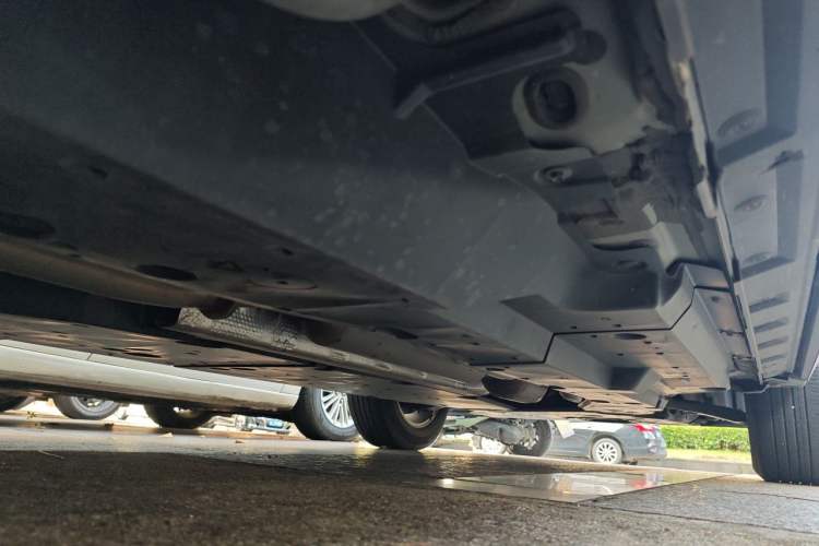 Used Toyota RAV4 2024 2.0L CVT Two-Wheel Drive Urban Edition Chassis Rear Right