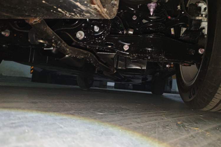 Used Toyota RAV4 2024 2.0L CVT Two-Wheel Drive Urban Edition Chassis Rear Right