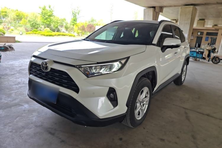 Used Toyota RAV4 2024 2.0L CVT Two-Wheel Drive Urban Edition Guazi used car, China used car export, Used car for sale, Used Toyota cars, Cheapest cars for sale