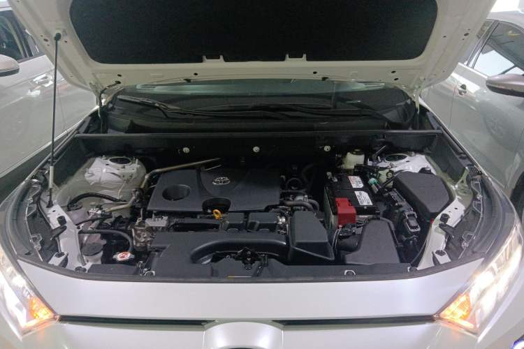 Used Toyota RAV4 2024 2.0L CVT Two-Wheel Drive Urban Edition Engine Bay