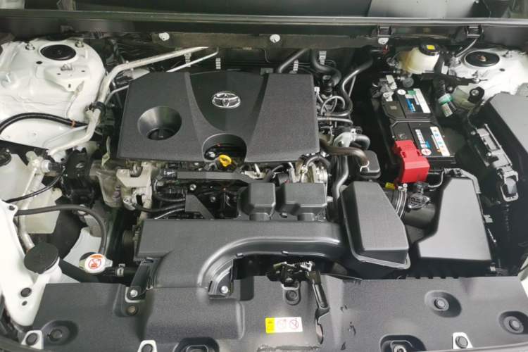 Used Toyota RAV4 2024 2.0L CVT Two-Wheel Drive Urban Edition Engine Bay