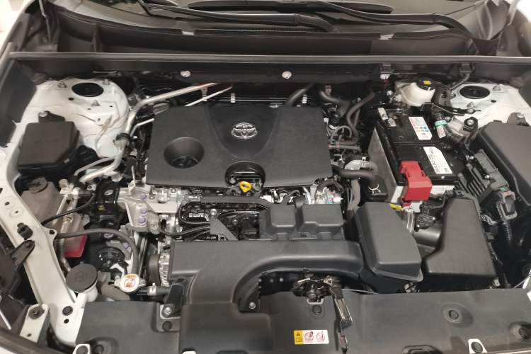 Used Toyota RAV4 2024 2.0L CVT Two-Wheel Drive Fashion Plus Edition Engine Bay