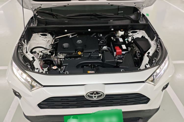 Used Toyota RAV4 2024 2.0L CVT Two-Wheel Drive Urban Edition Engine Bay