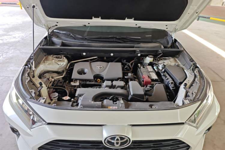Used Toyota RAV4 2024 2.0L CVT Two-Wheel Drive Urban Edition Engine Bay