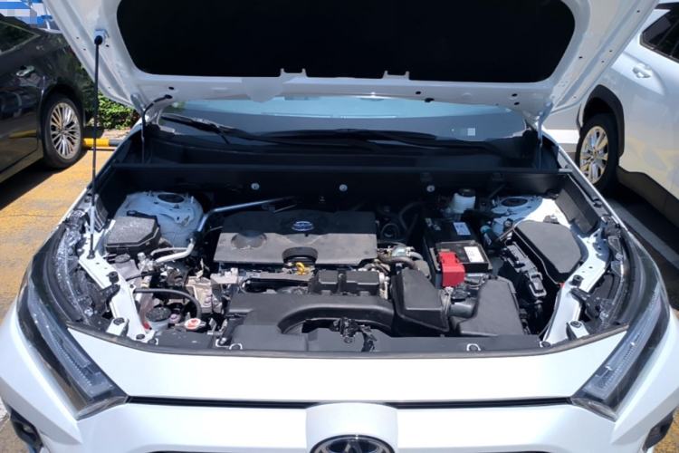 Used Toyota RAV4 2024 2.0L CVT Two-Wheel Drive Fashion Plus Edition Engine Bay