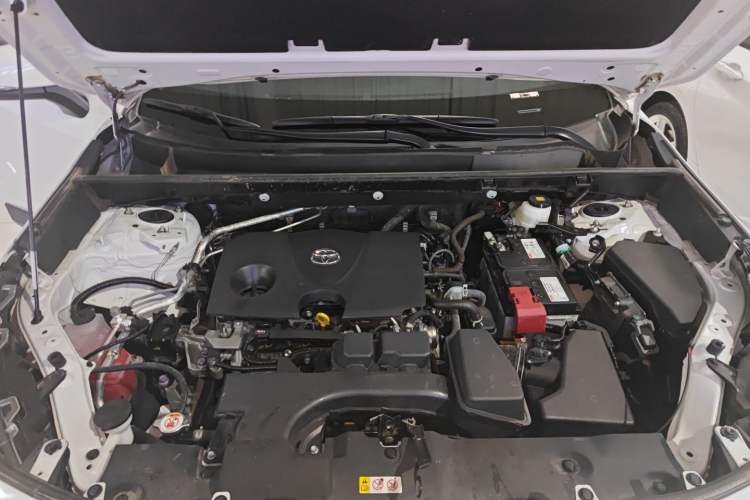 Used Toyota RAV4 2024 2.0L CVT Two-Wheel Drive Urban Edition Engine Bay