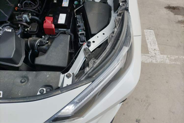 Used Toyota RAV4 2024 2.0L CVT Two-Wheel Drive Fashion Plus Edition Engine Bay Left