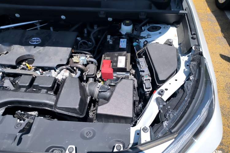 Used Toyota RAV4 2024 2.0L CVT Two-Wheel Drive Fashion Plus Edition Engine Bay Left
