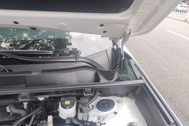 Used Toyota RAV4 2024 2.0L CVT Two-Wheel Drive Fashion Edition Engine Bay Left