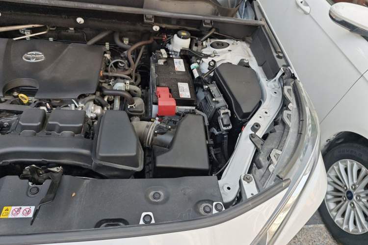 Used Toyota RAV4 2024 2.0L CVT Two-Wheel Drive Urban Edition Engine Bay Left