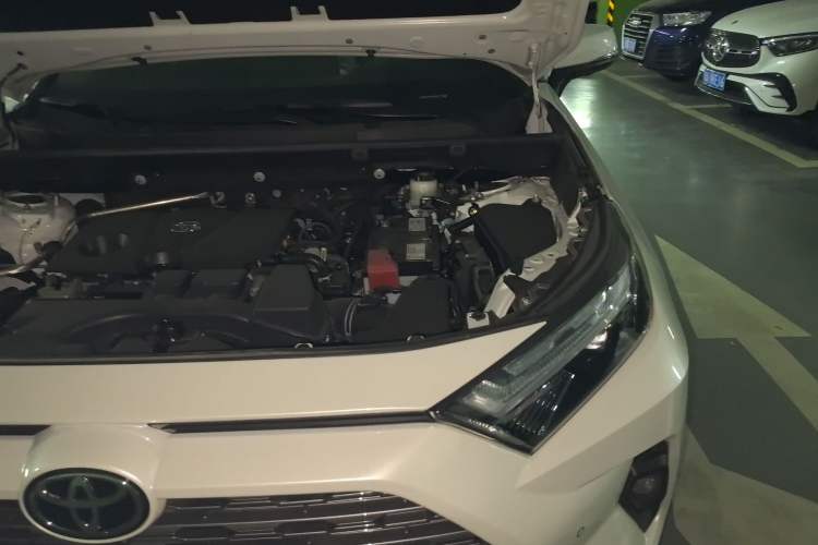 Used Toyota RAV4 2024 2.0L CVT Two-Wheel Drive Fashion Plus Edition Engine Bay Left