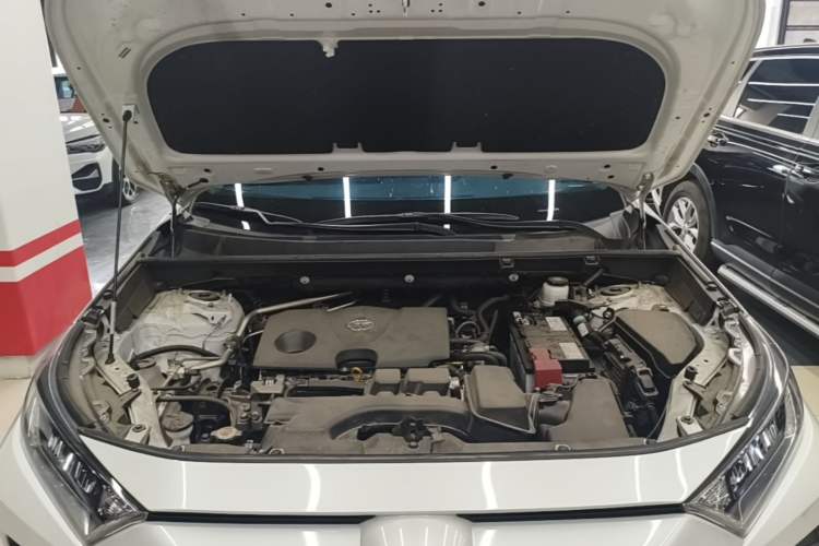 Used Toyota RAV4 2024 2.0L CVT Two-Wheel Drive Urban Edition Engine Bay