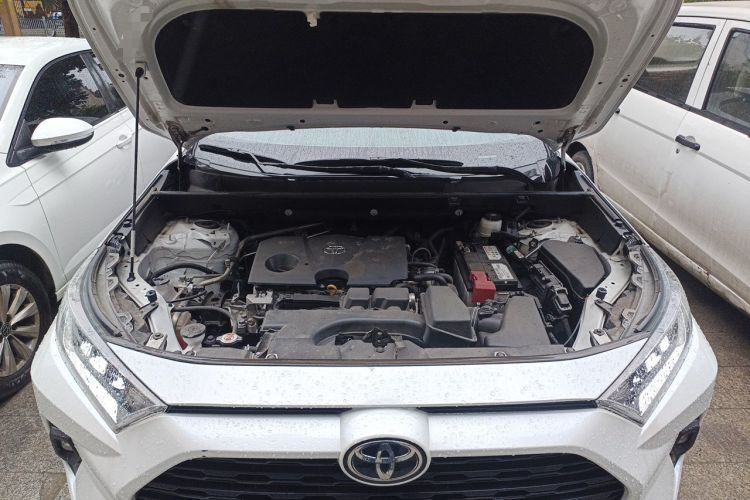 Used Toyota RAV4 2024 2.0L CVT Two-Wheel Drive Urban Edition Engine Bay