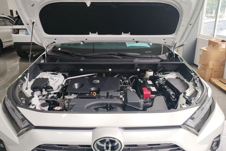 Used Toyota RAV4 2024 2.0L CVT Two-Wheel Drive Fashion Plus Edition Engine Bay