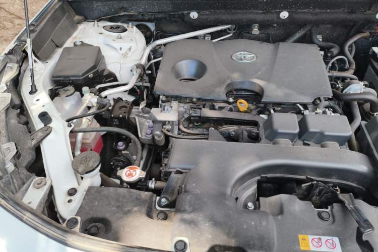 Used Toyota RAV4 2024 2.0L CVT Two-Wheel Drive Fashion Plus Edition Engine Bay Right