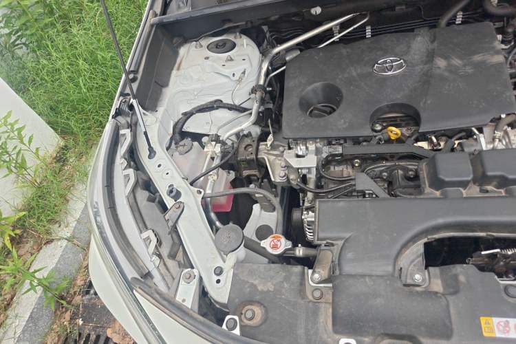 Used Toyota RAV4 2024 2.0L CVT Two-Wheel Drive Urban Edition Engine Bay Right