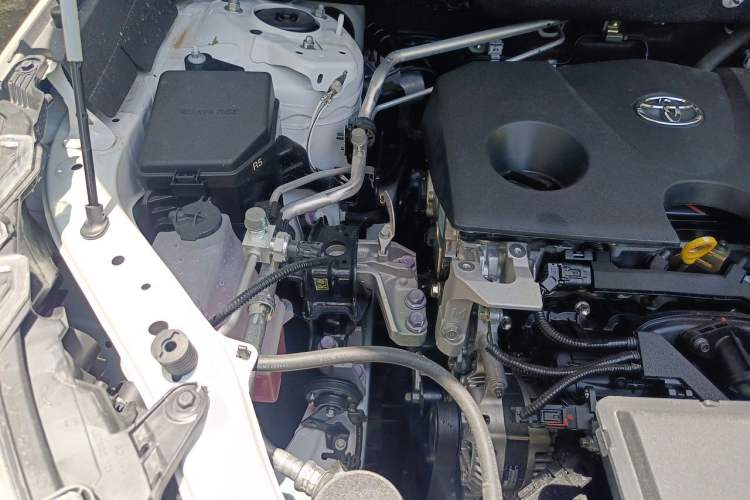 Used Toyota RAV4 2024 2.0L CVT Two-Wheel Drive Fashion Plus Edition Engine Bay Right