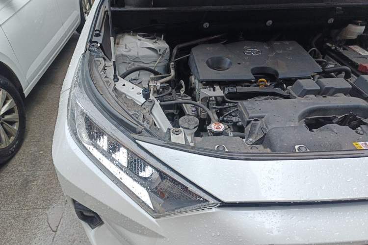 Used Toyota RAV4 2024 2.0L CVT Two-Wheel Drive Urban Edition Engine Bay Right