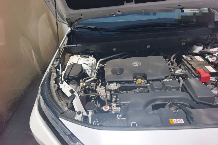 Used Toyota RAV4 2024 2.0L CVT Two-Wheel Drive Fashion Plus Edition Engine Bay Right