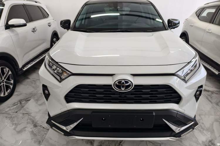 Used Toyota RAV4 2024 2.0L CVT Two-Wheel Drive Urban Edition Exterior 1