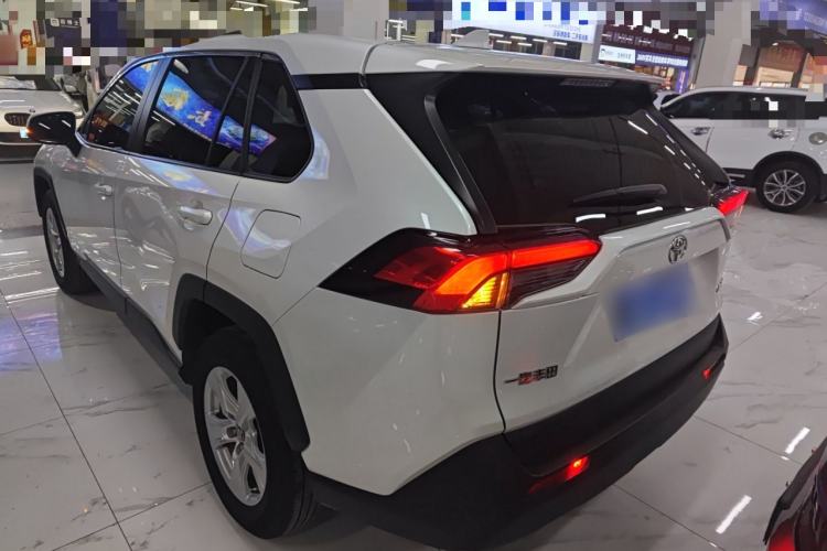 Used Toyota RAV4 2024 2.0L CVT Two-Wheel Drive Urban Edition Exterior 2
