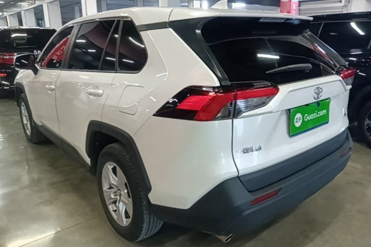 Used Toyota RAV4 2024 2.0L CVT Two-Wheel Drive Urban Edition Exterior 2