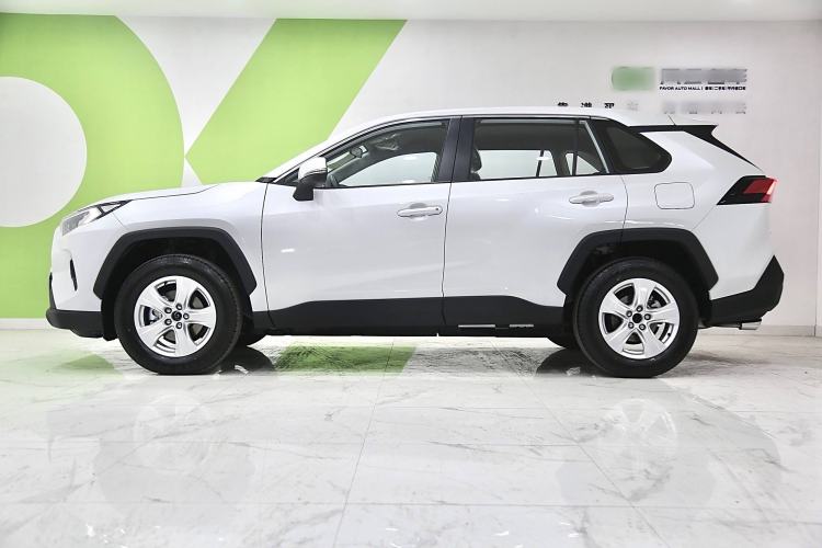 Used Toyota RAV4 2024 2.0L CVT Two-Wheel Drive Urban Edition Exterior 2