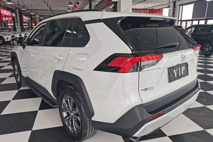 Used Toyota RAV4 2024 2.0L CVT 4x4 Explorer Plus Edition Exterior 5