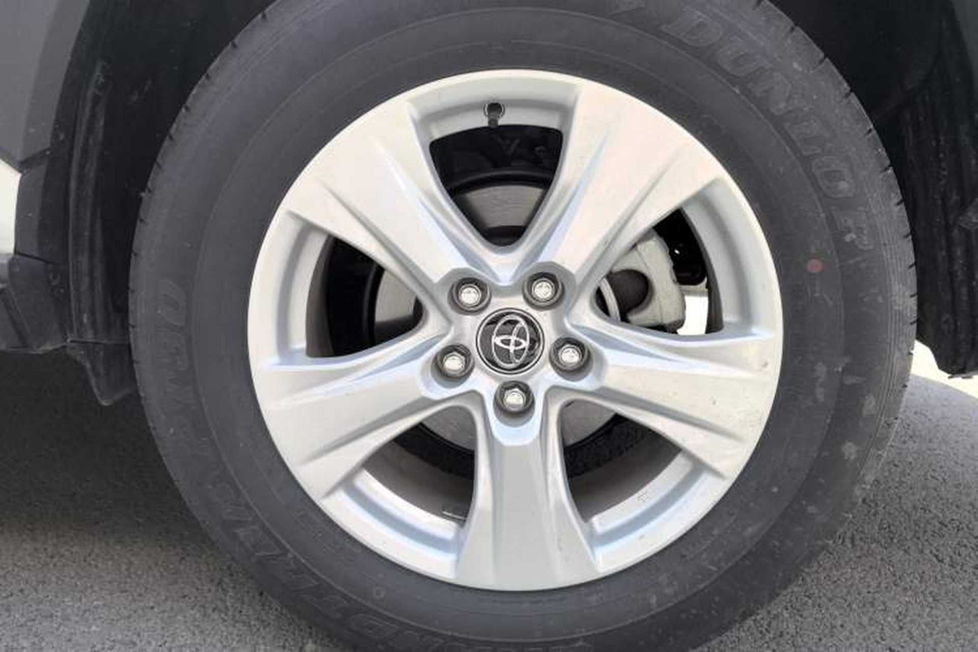 Used Toyota RAV4 2024 2.0L CVT Two-Wheel Drive Urban Edition Exterior 7