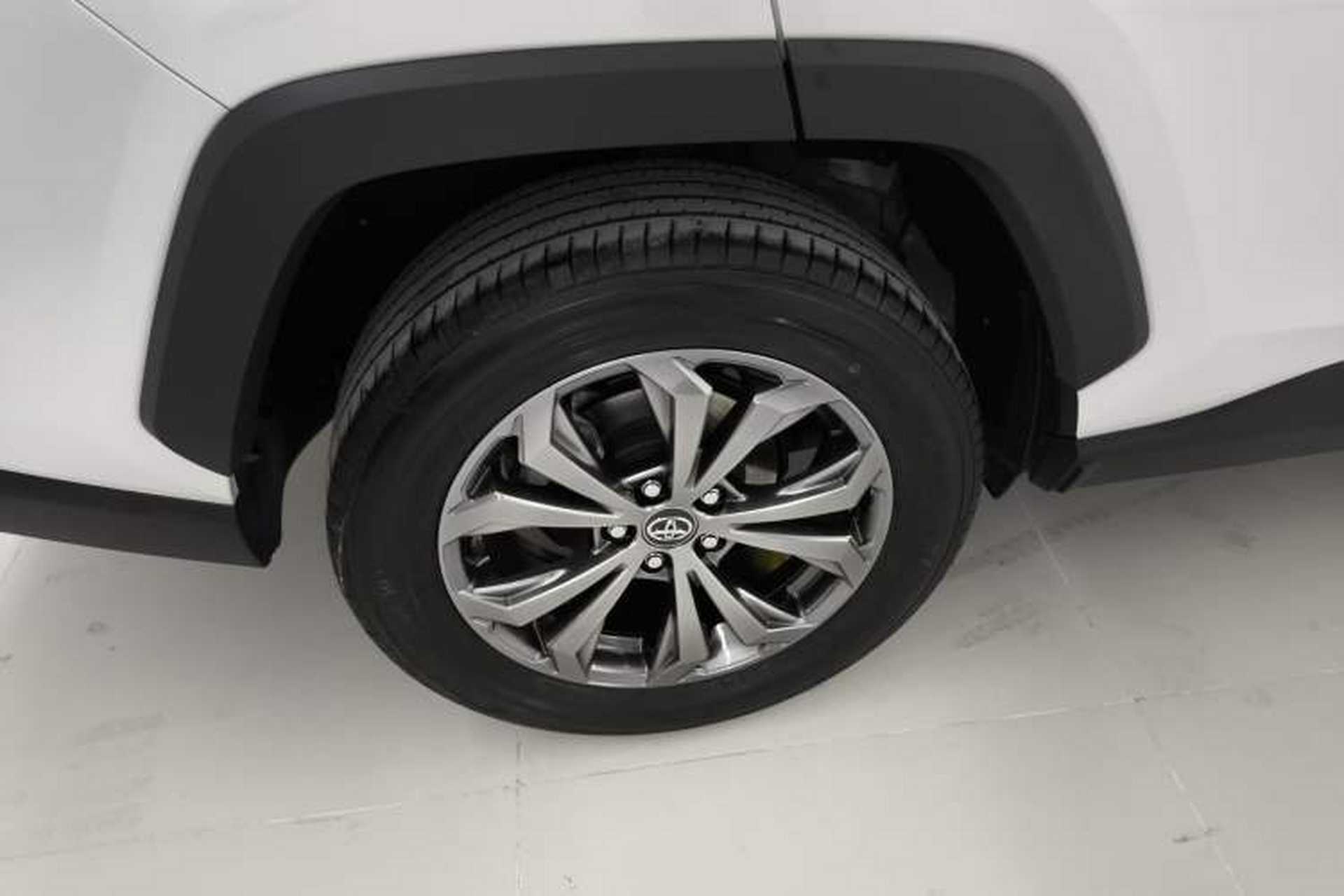 Used Toyota RAV4 2024 2.0L CVT Two-Wheel Drive Fashion Edition Exterior 8