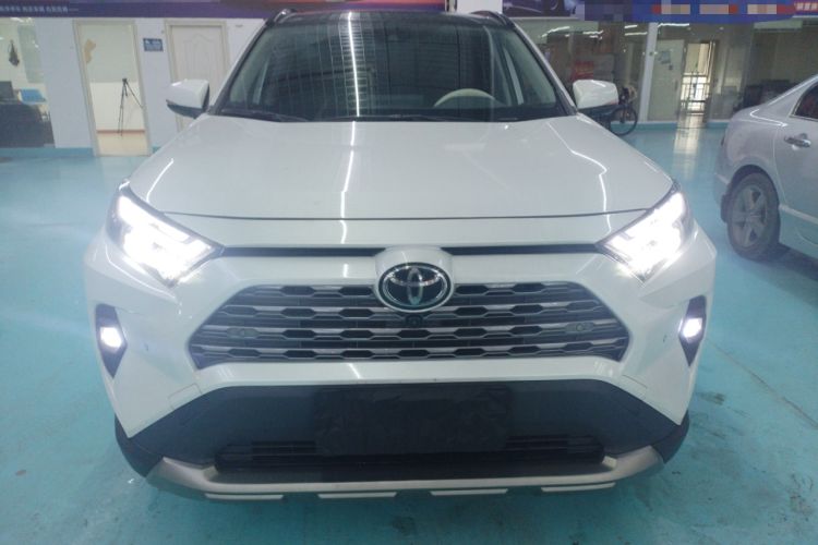 Used Toyota RAV4 2024 2.0L CVT Two-Wheel Drive Fashion Plus Edition Front