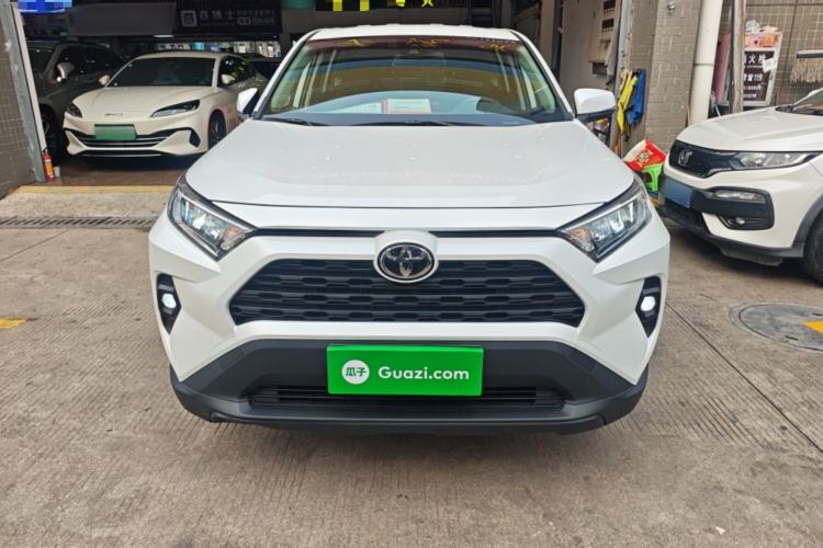 Used Toyota RAV4 2024 2.0L CVT Two-Wheel Drive Urban Edition Front