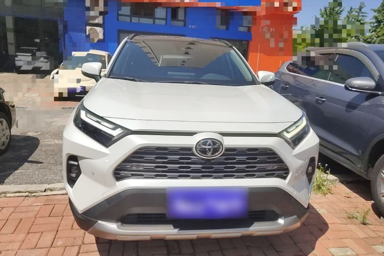 Used Toyota RAV4 2024 2.0L CVT Two-Wheel Drive Fashion Plus Edition Front