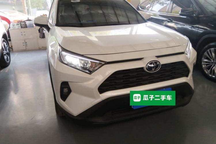 Used Toyota RAV4 2024 2.0L CVT Two-Wheel Drive Urban Edition Front