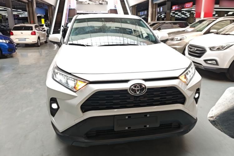 Used Toyota RAV4 2024 2.0L CVT Two-Wheel Drive Urban Edition Front