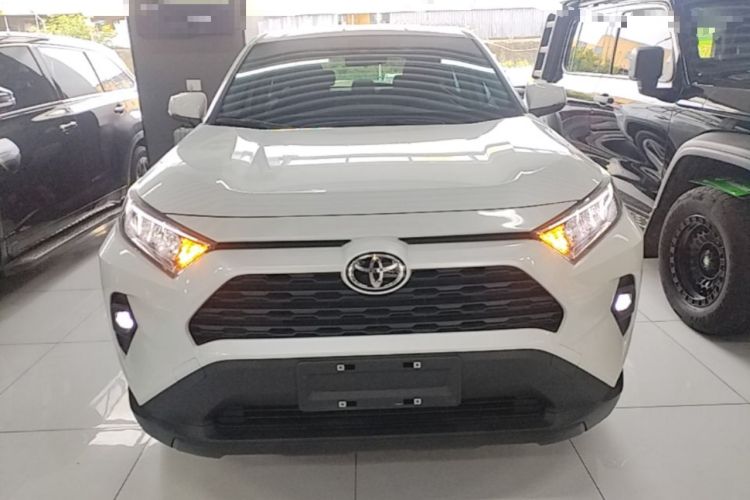 Used Toyota RAV4 2024 2.0L CVT Two-Wheel Drive Urban Edition Front