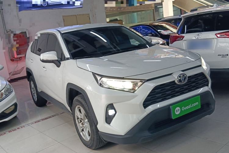 Used Toyota RAV4 2024 2.0L CVT Two-Wheel Drive Urban Edition Front Right 45 Deg